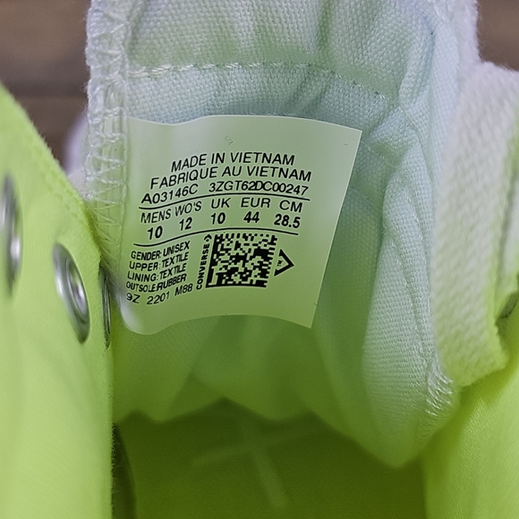 Converse Extra Bold UNT1TL 3D  Hi Top Men's Sneakers Volt NEW - Picture 13 of 13